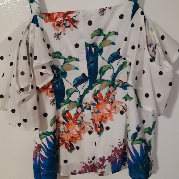 🏵️BOGO🏵️ Bold Elements Sz Small Tropical Top NWT - Picture 7 of 8
